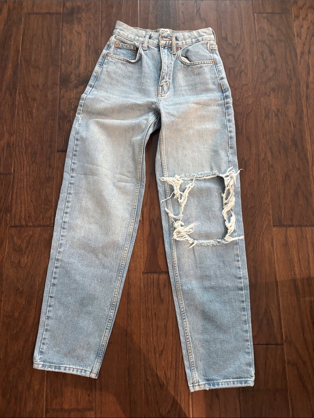 BDG Light Blue Straight-Leg Jeans with Distressed Knee